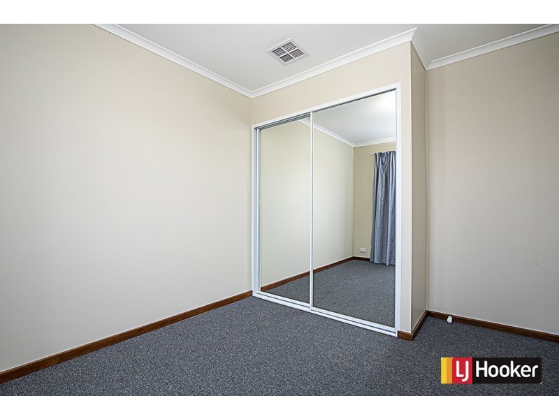 18 Hakea Place, Queanbeyan NSW 2620
