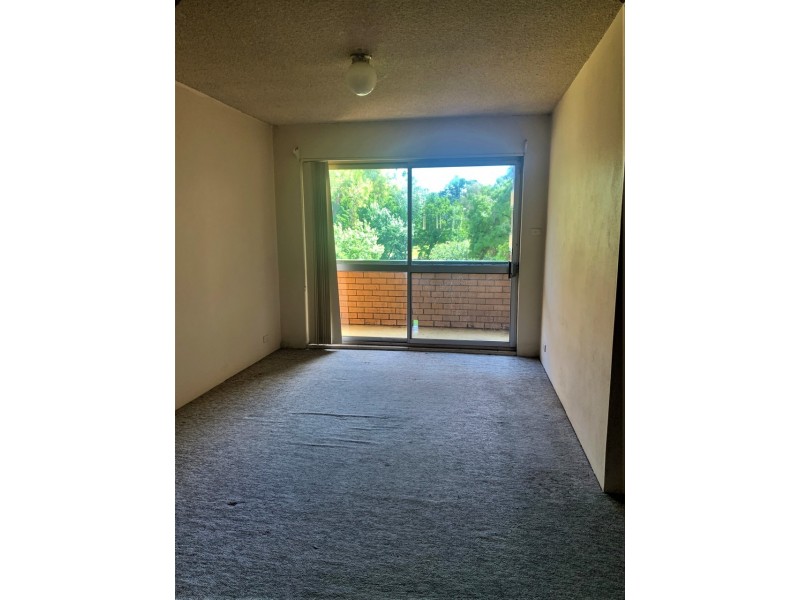 16/30 Trinculo Place, Queanbeyan East NSW 2620