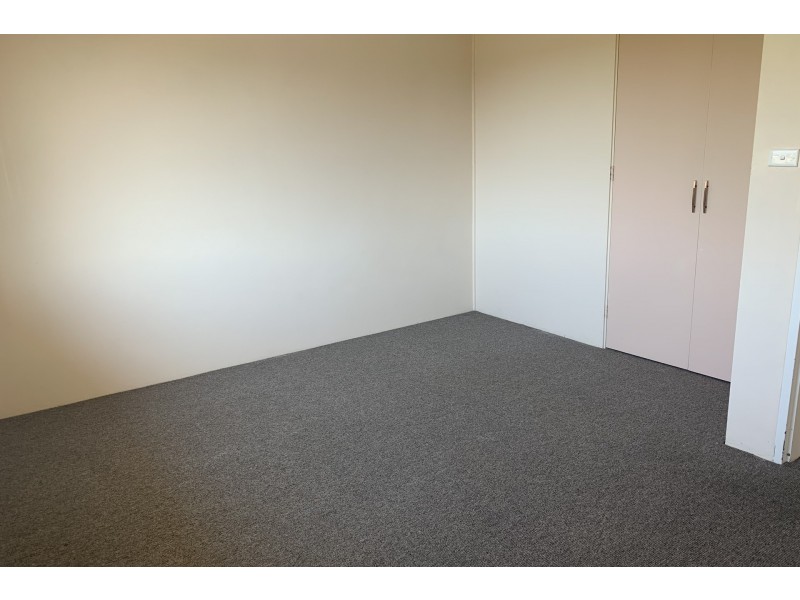 3/15 Crest Road, Queanbeyan NSW 2620