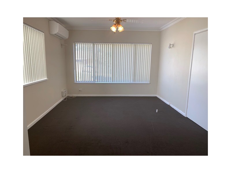 58 Elizabeth Crescent, Queanbeyan NSW 2620