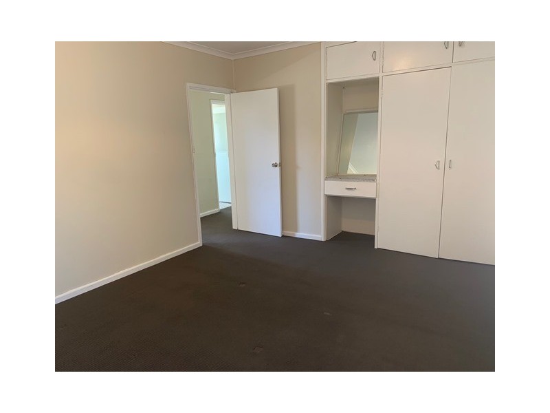 58 Elizabeth Crescent, Queanbeyan NSW 2620