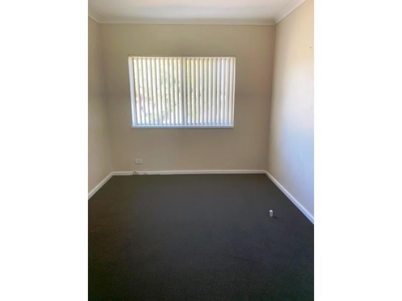 58 Elizabeth Crescent, Queanbeyan NSW 2620