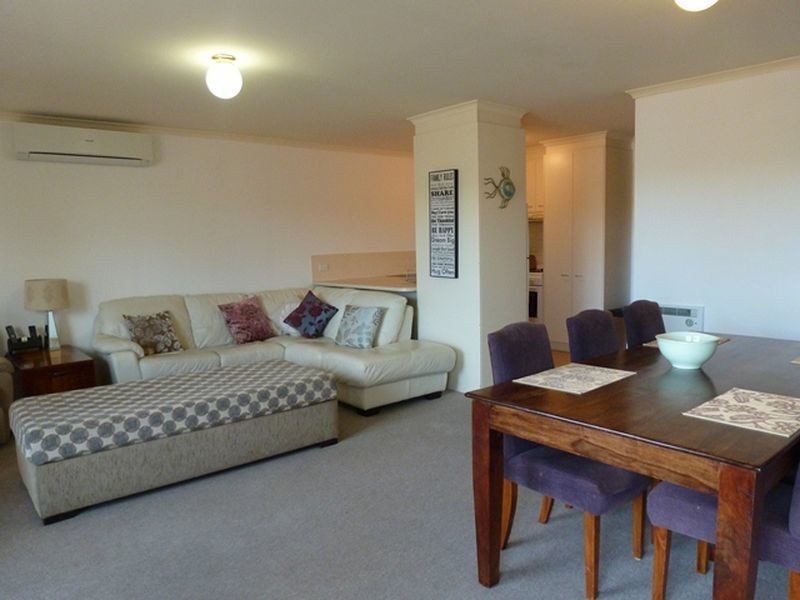 13/94-96 Collett Street, Queanbeyan NSW 2620