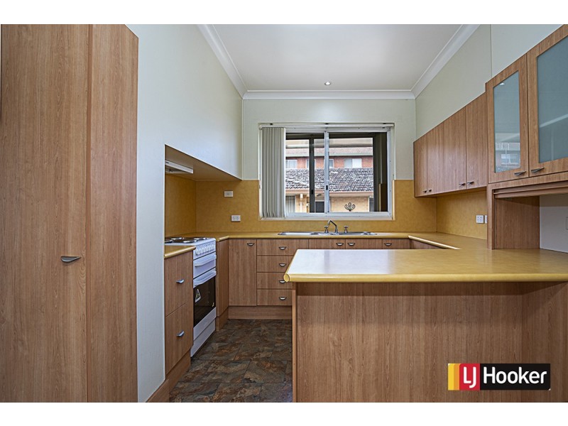 69 Macquoid Street, Queanbeyan NSW 2620