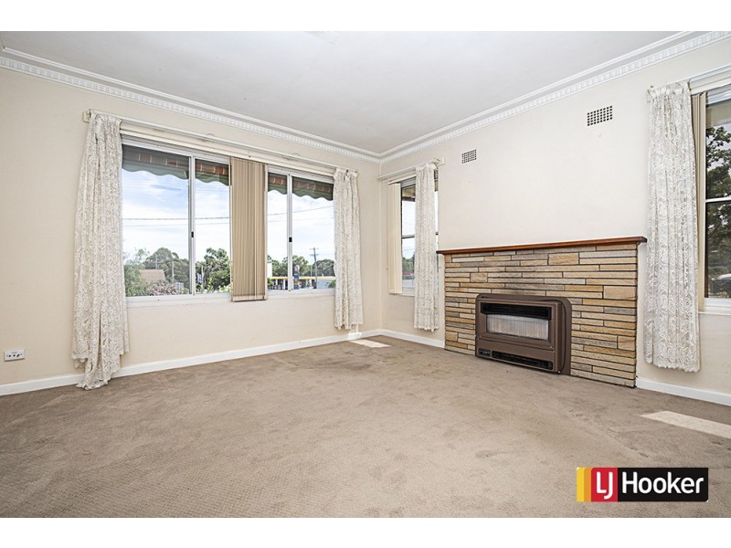 69 Macquoid Street, Queanbeyan NSW 2620