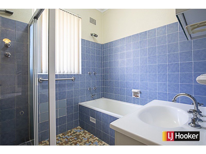 69 Macquoid Street, Queanbeyan NSW 2620