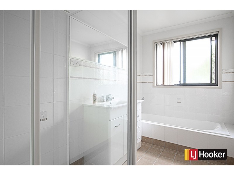 3/56 Tharwa Road, Queanbeyan NSW 2620