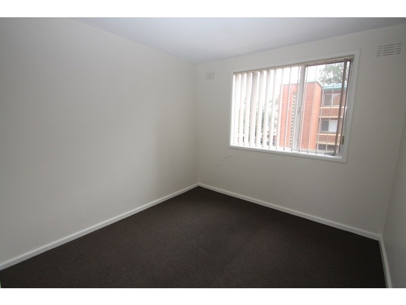 10/3 Charles Street, Queanbeyan NSW 2620