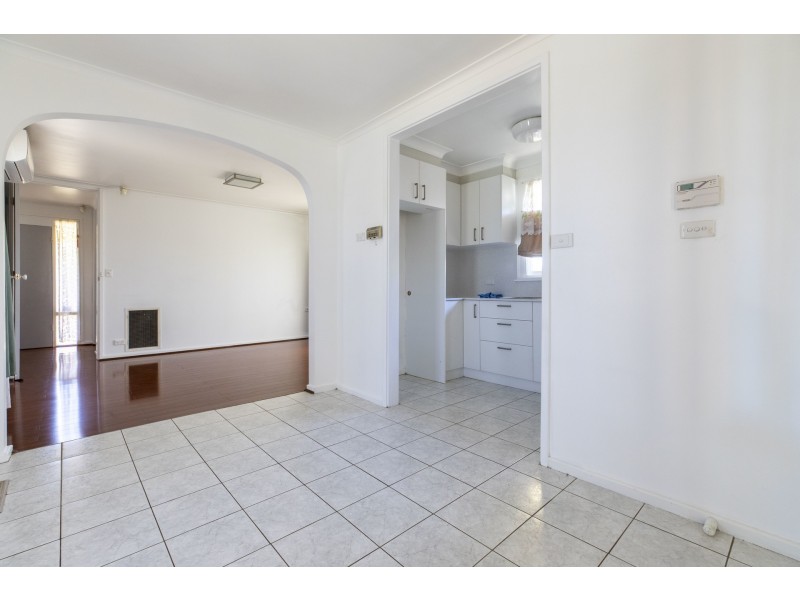 136 Donald Road, Queanbeyan NSW 2620