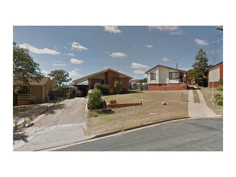 12 Banksia Crescent, Karabar NSW 2620