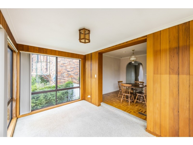 13 Stuart Street, Crestwood NSW 2620