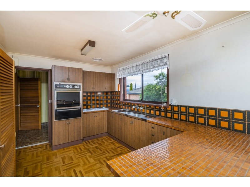 13 Stuart Street, Crestwood NSW 2620