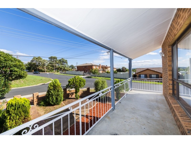 18 Hakea Street, Queanbeyan NSW 2620