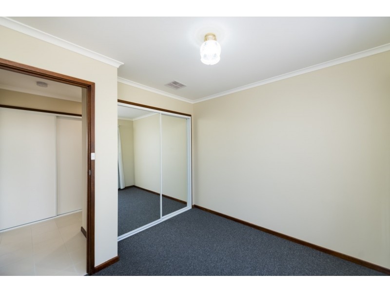 18 Hakea Street, Queanbeyan NSW 2620