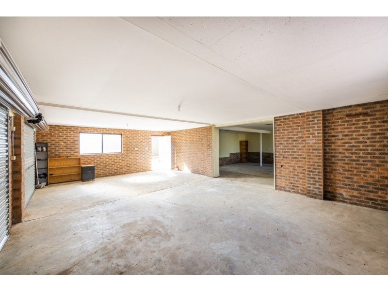 18 Hakea Street, Queanbeyan NSW 2620