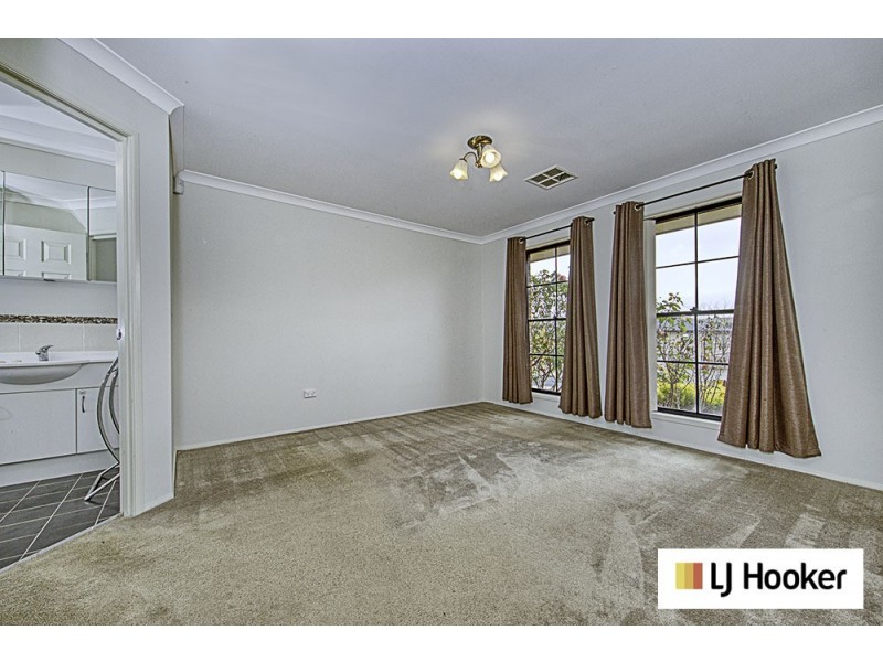 18 Eyre Street, Bungendore NSW 2621