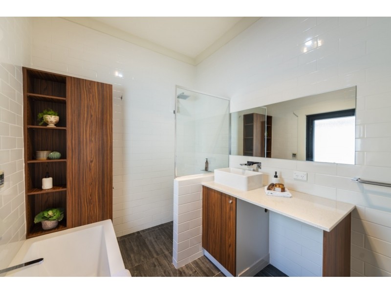 3 Hobbs Street, Queanbeyan NSW 2620