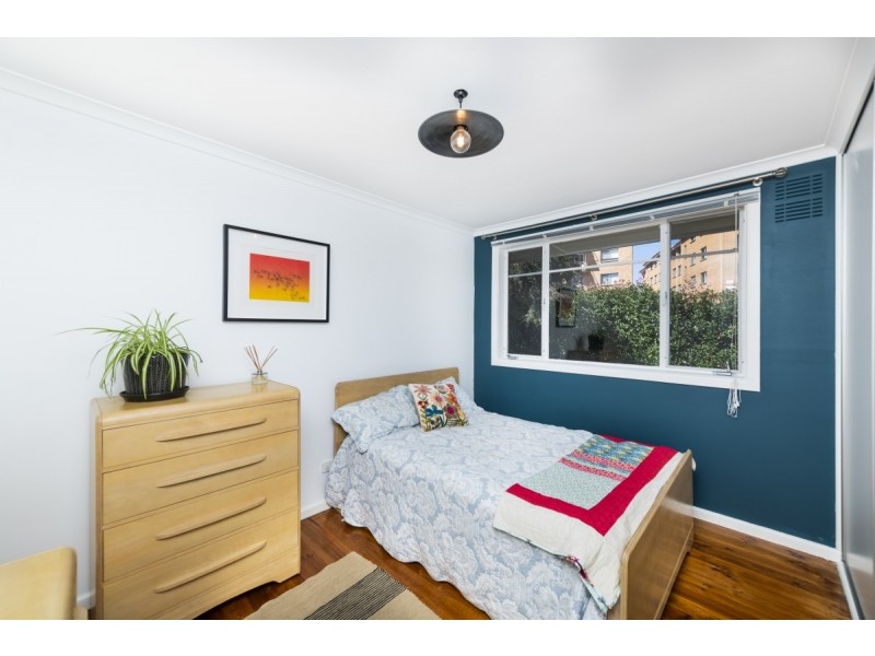 6 Davison Street, Queanbeyan NSW 2620