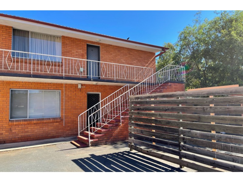 22/10 Macquoid Street, Queanbeyan NSW 2620