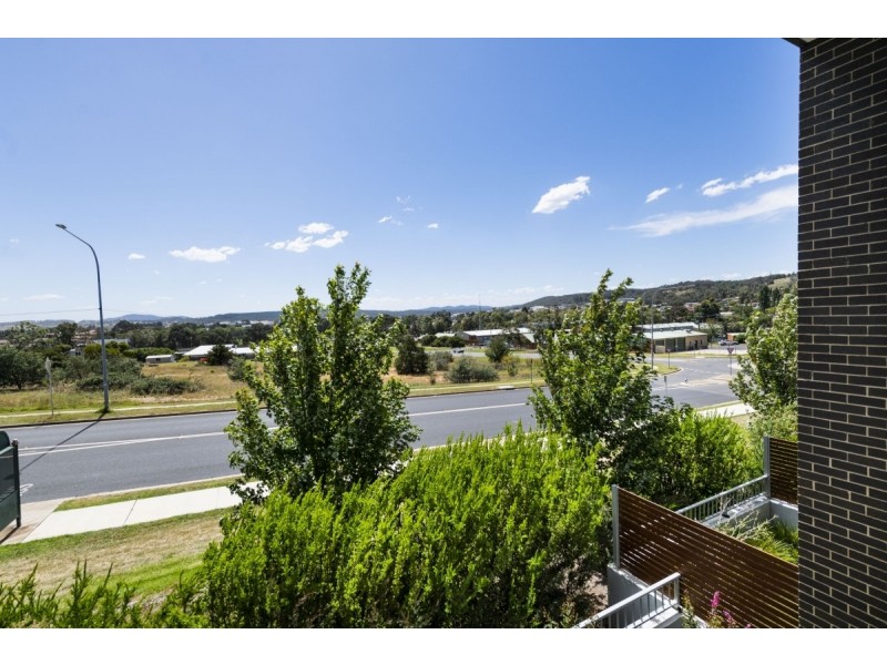 Level 1/29/47 Mowatt Street Street, Queanbeyan East NSW 2620