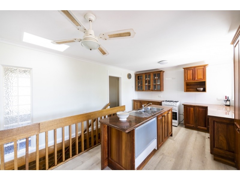 28 Bendora Avenue, Queanbeyan NSW 2620