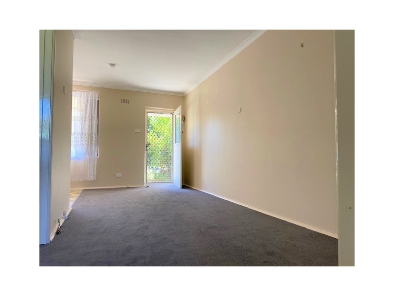 4/20 Moore Street, Queanbeyan NSW 2620