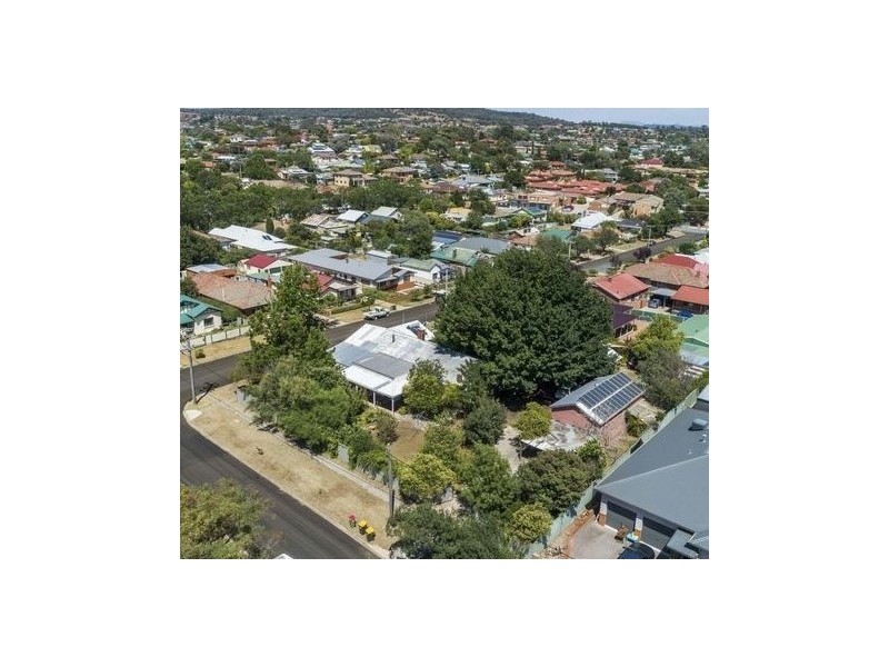 2/18-20 Hayes Street, Queanbeyan NSW 2620