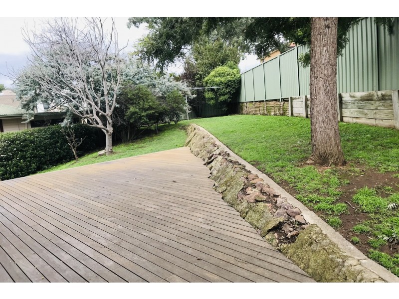 1A Blackall Avenue, Queanbeyan NSW 2620