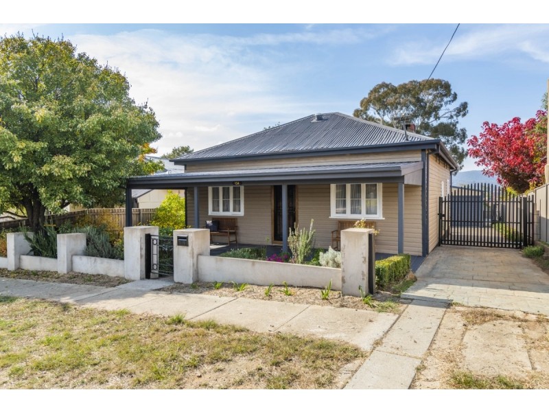 134 Ross Road, Queanbeyan NSW 2620