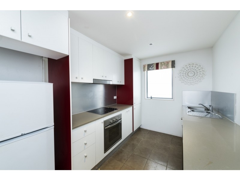 1c/17 Uriarra Road, Queanbeyan NSW 2620