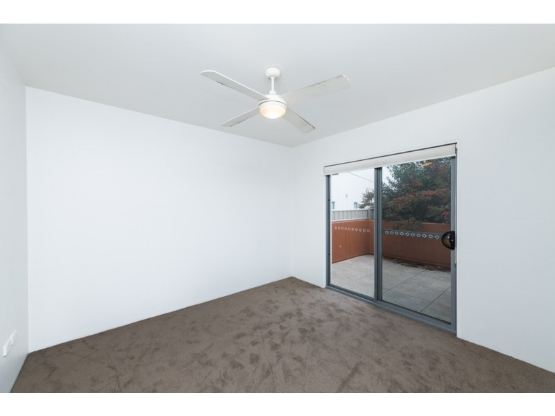 1c/17 Uriarra Road, Queanbeyan NSW 2620