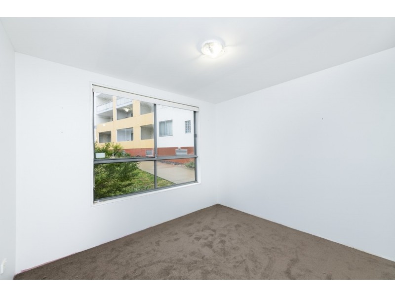 1c/17 Uriarra Road, Queanbeyan NSW 2620