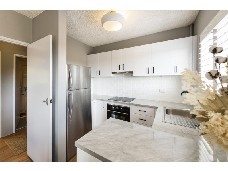 10/34 Mowatt Street, Queanbeyan NSW 2620