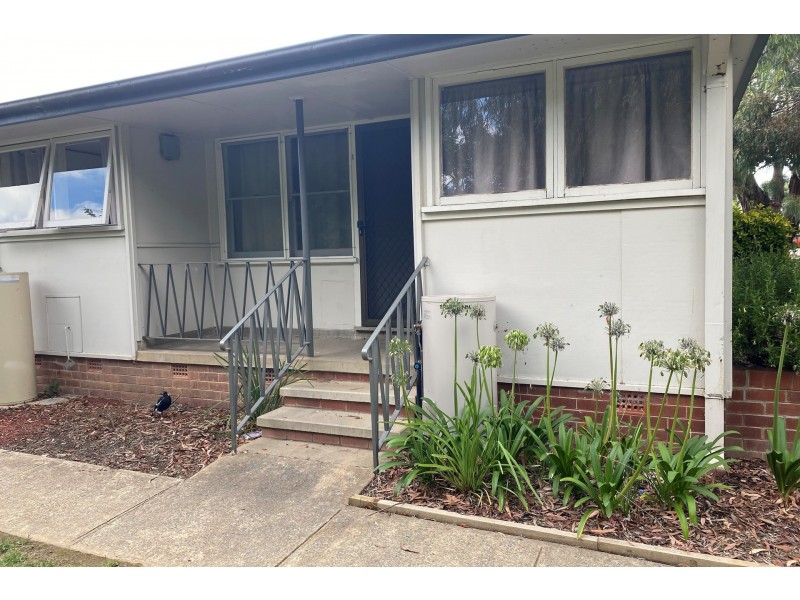 1/73-75 Collett Street, Queanbeyan NSW 2620