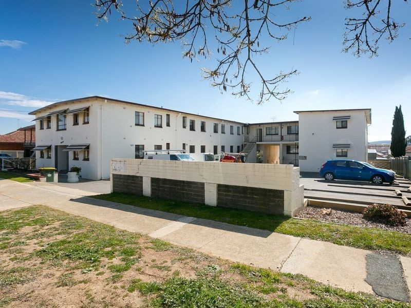 17/10 Arthur Street, Queanbeyan NSW 2620