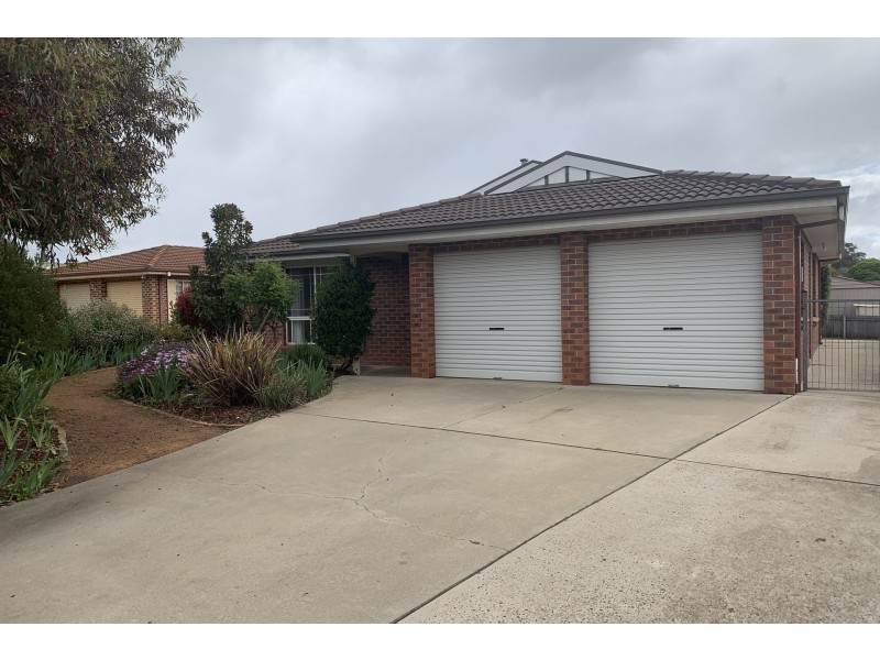 32 Bilkurra Street, Queanbeyan NSW 2620