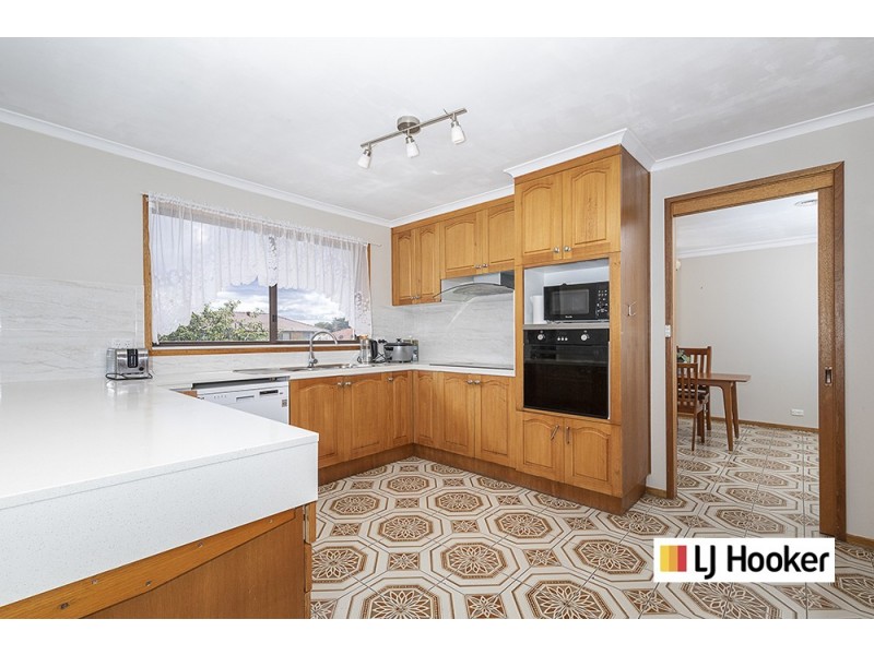 5 Elliott Street, Queanbeyan NSW 2620