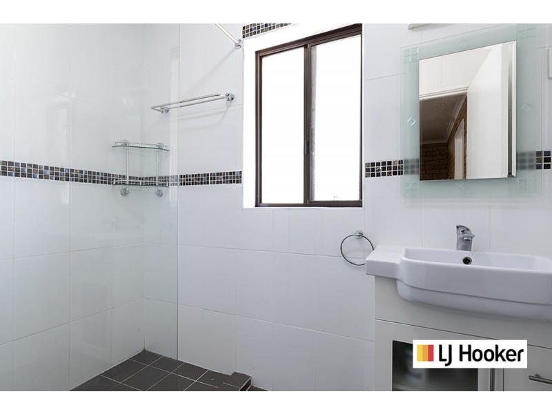 5 Elliott Street, Queanbeyan NSW 2620