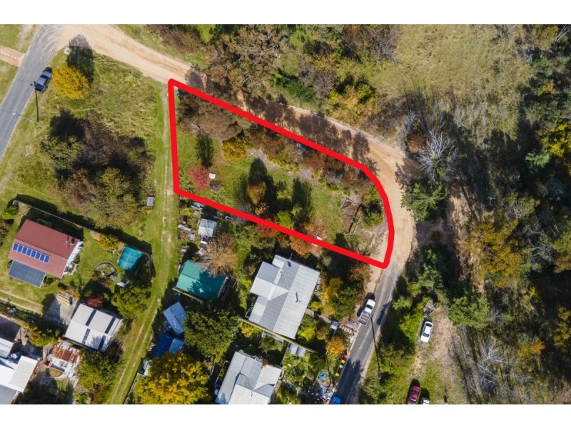 1 Beazley Street, Captains Flat NSW 2623