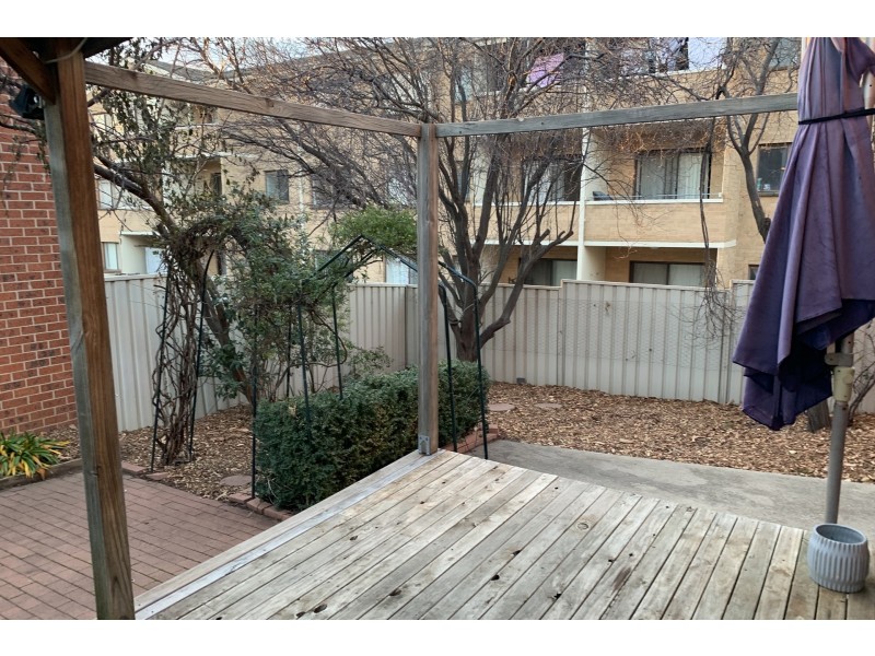 3/5 Federal Avenue, Queanbeyan NSW 2620