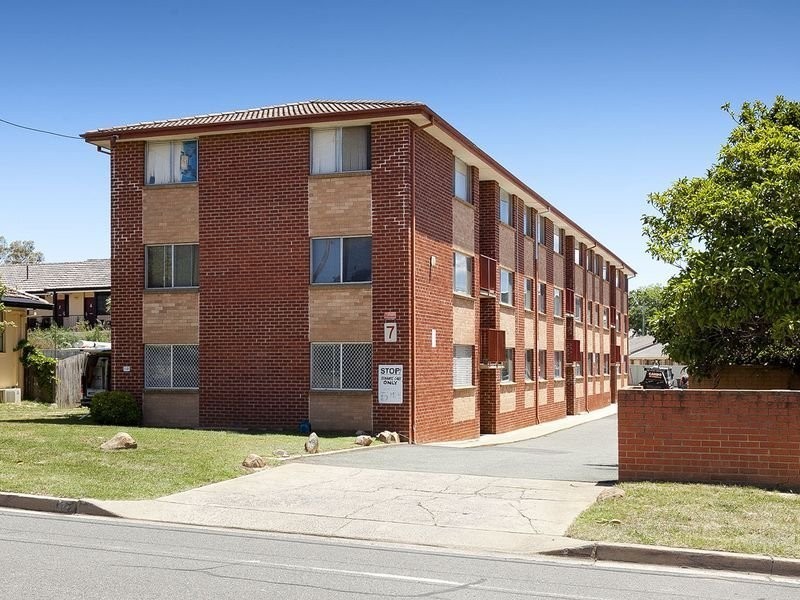 10/7 Young Street, Queanbeyan NSW 2620