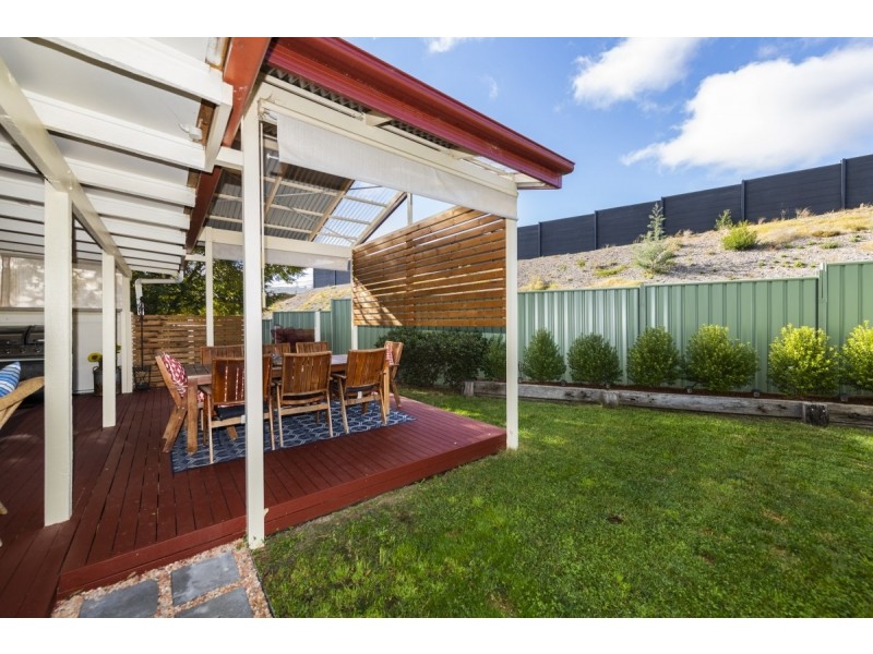 122 Barracks Flat Drive, Queanbeyan NSW 2620