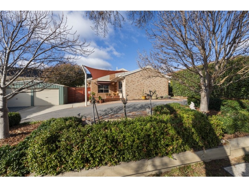 122 Barracks Flat Drive, Queanbeyan NSW 2620