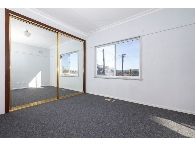 49 The Crescent, Queanbeyan NSW 2620