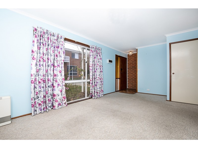 6/24 Bungendore Road, Queanbeyan NSW 2620