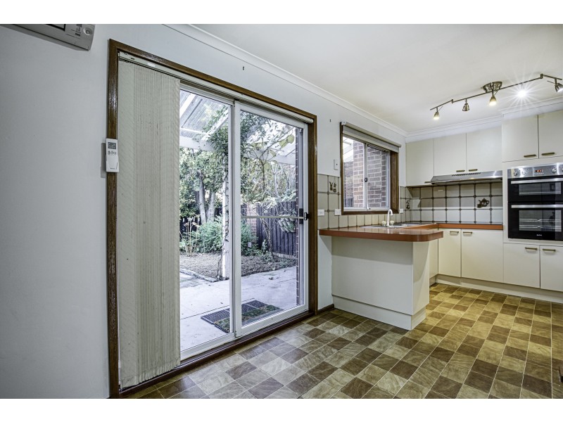 6/24 Bungendore Road, Queanbeyan NSW 2620