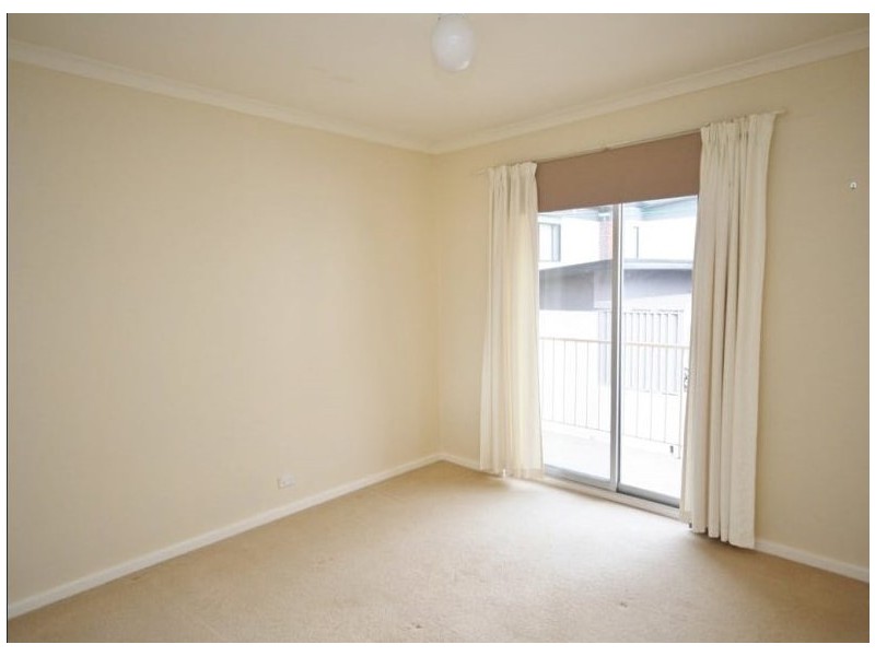 12/4 Velacia Place, Queanbeyan NSW 2620