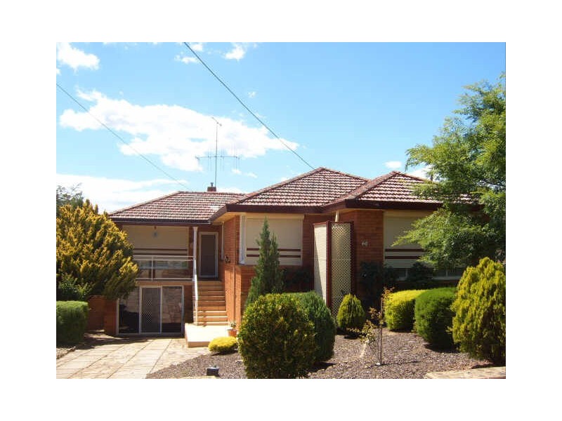 46 Agnes Avenue, Queanbeyan NSW 2620