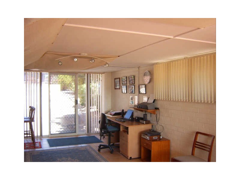 46 Agnes Avenue, Queanbeyan NSW 2620