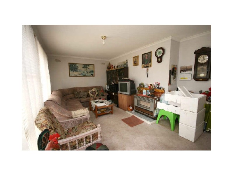 62 Kitchener Street, Hughes ACT 2605